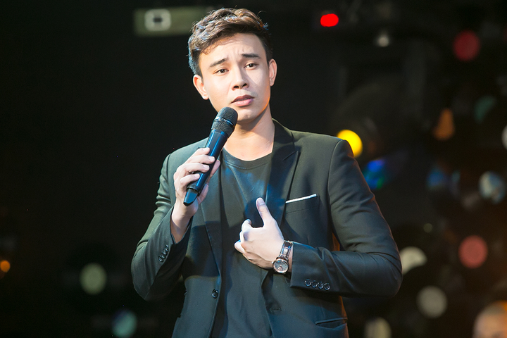 Sao Việt còng lưng trả nợ cho bố mẹ: Chạy show 'bất chấp', rửa bát thuê cũng làm - 2