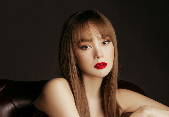 Sao Việt còng lưng trả nợ cho bố mẹ: Chạy show 'bất chấp', rửa bát thuê cũng làm - 5