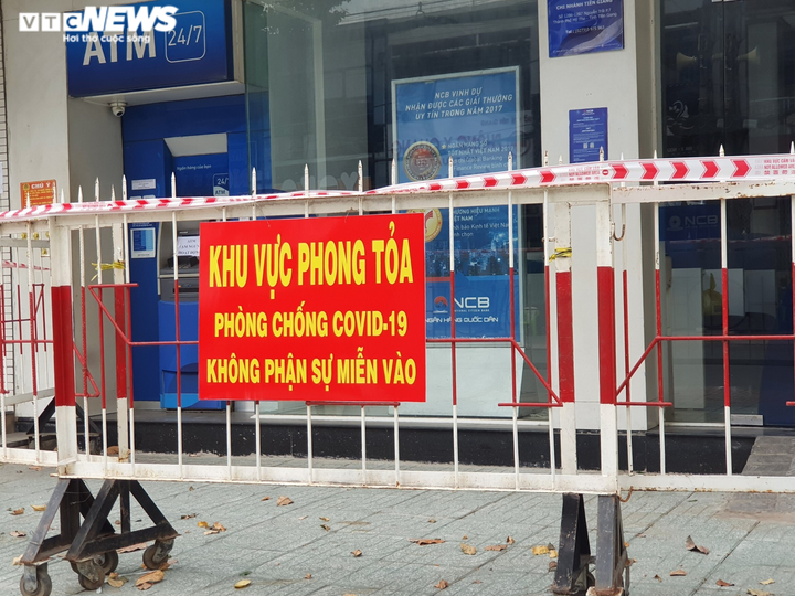 Ca nghi mắc COVID-19 đến giao dịch, một ngân hàng tại Tiền Giang dừng hoạt động - 1