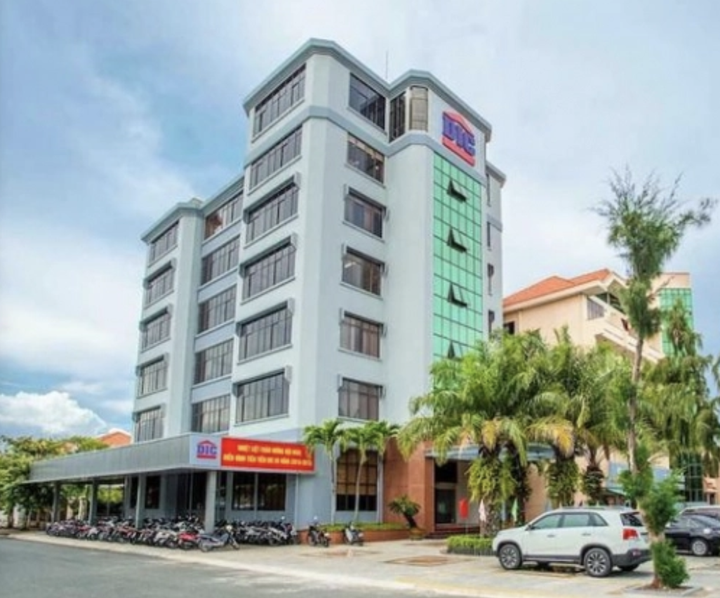 Tổng Công ty Cổ phần đầu tư phát triển xây dựng DIC CORP bị xử phạt - 1