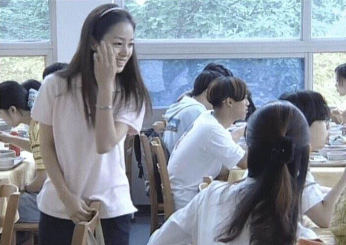 Hoa hậu Hàn đẹp nhất thế giới gây bão khi tiết lộ quá khứ của Kim Tae Hee - 4