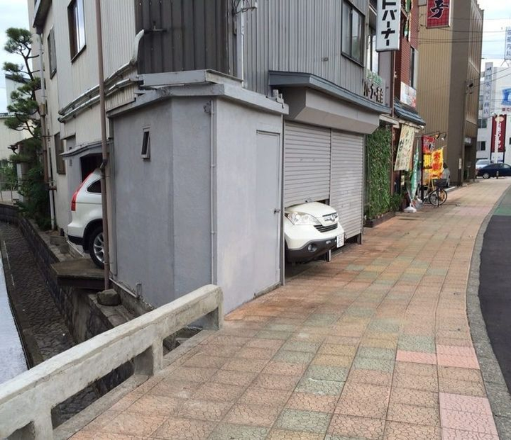 Các thiết kế 'sai trái' đến mức người bình tĩnh nhất cũng phát cáu khi nhìn thấy - 2