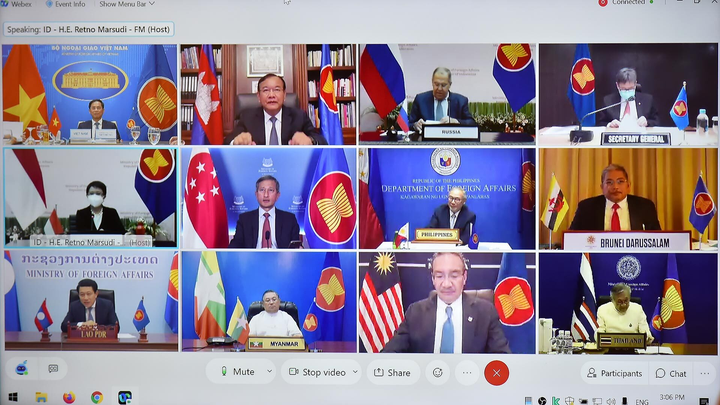 Nga cung cấp bộ xét nghiệm, thuốc trị và vaccine COVID-19 cho các nước ASEAN - 1