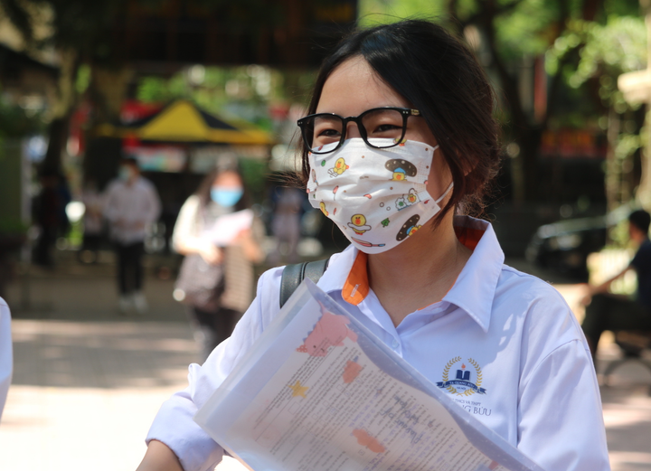 Gần 600 thí sinh Hà Nội vắng mặt trong buổi thi tốt nghiệp THPT môn Toán - 1