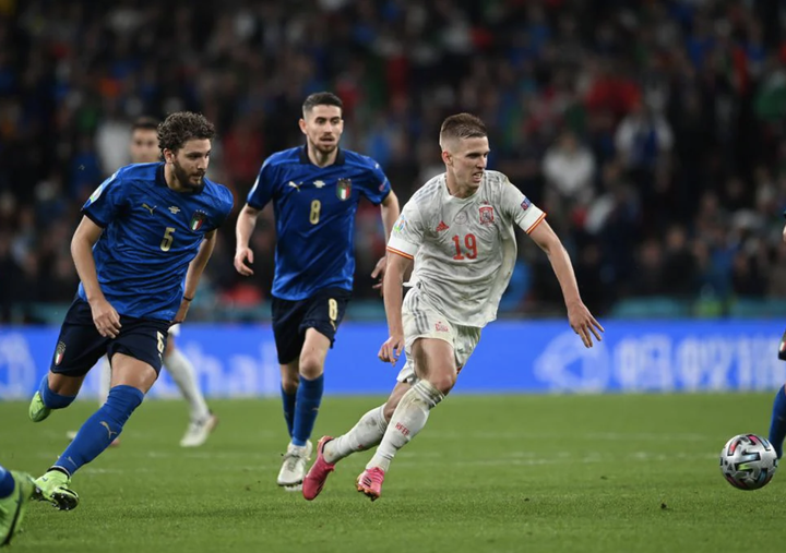 EURO 2020: Tiền đạo kém cỏi, Tây Ban Nha sụp đổ trước Italy - 2