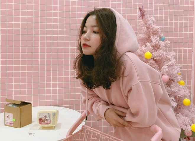 'Chị ong nâu nâu phiên bản thất tình' được làm ngẫu hứng trong 20 phút - 1