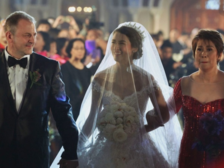 ‘Mỹ nhân đẹp nhất Philippines’ đẹp không dao kéo, gen tốt từ người này mà ra - 5