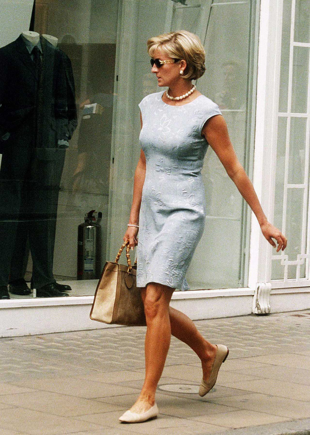 3 chiếc túi xách hàng hiệu được đặt theo tên Công nương Diana - 7