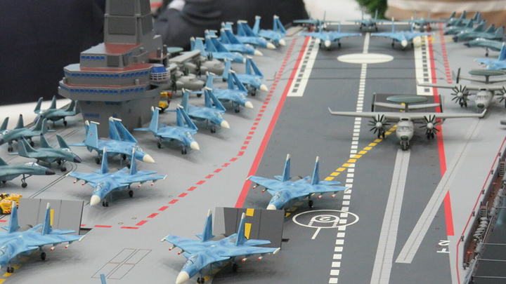 Có tên lửa tấn công cực mạnh, vì sao Nga vẫn cần đến tàu sân bay? - 2