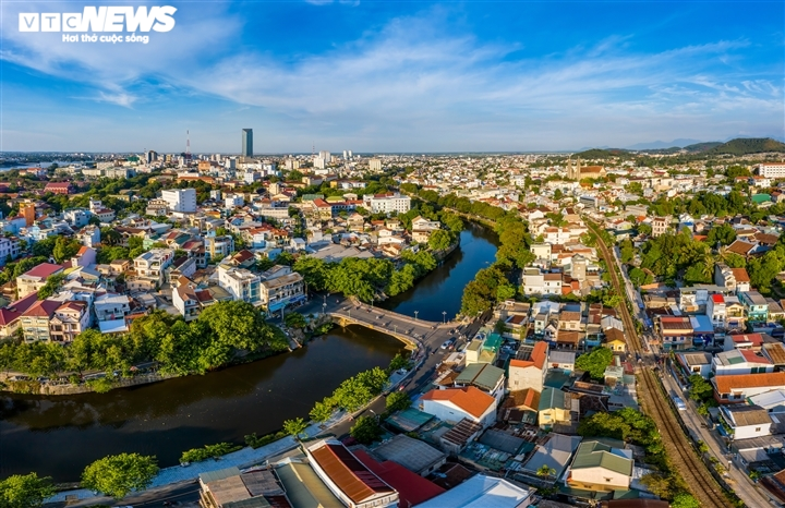 Thừa Thiên - Huế ủng hộ TP.HCM 1 tỷ đồng chống dịch COVID-19 - 1