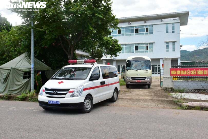 Thừa Thiên - Huế đã đón 20 công dân về quê cách ly - 2