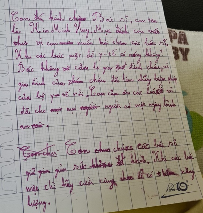 Xúc động bức thư học sinh lớp 4 gửi bác sĩ tuyến đầu chống dịch - 1