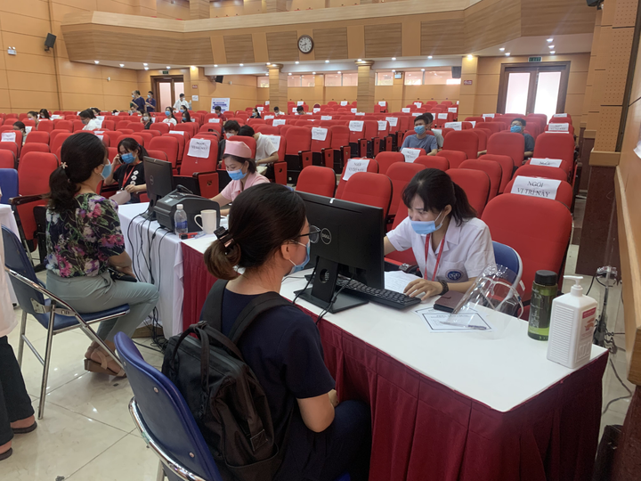 Cảnh giác những chiêu trò lừa đảo tiêm vaccine COVID-19 - 2