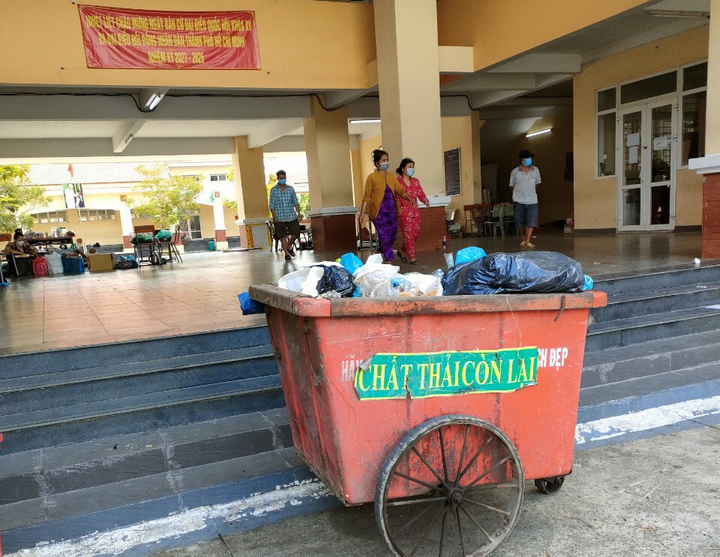 TP.HCM lên kịch bản 100 tấn rác/ngày ở khu cách ly, bệnh viện điều trị COVID-19 - 1