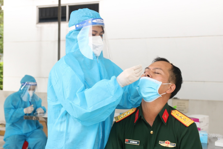 TP.HCM thêm 158 người mắc COVID-19 chưa rõ nguồn lây - 1