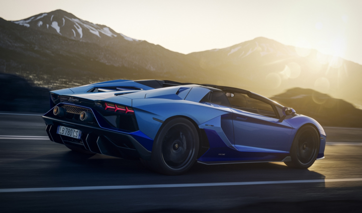 Ngắm Lamborghini Aventador LP780-4 Ultimae phiên bản mui trần - 13