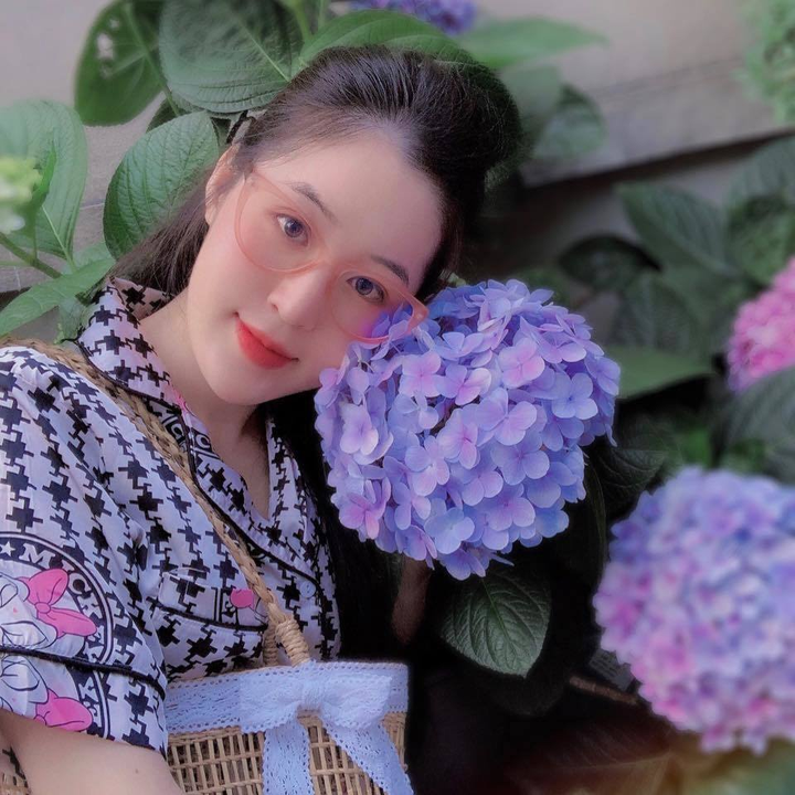 MC thời tiết từng gây sốt trong 'Người ấy là ai' giờ ra sao? - 20