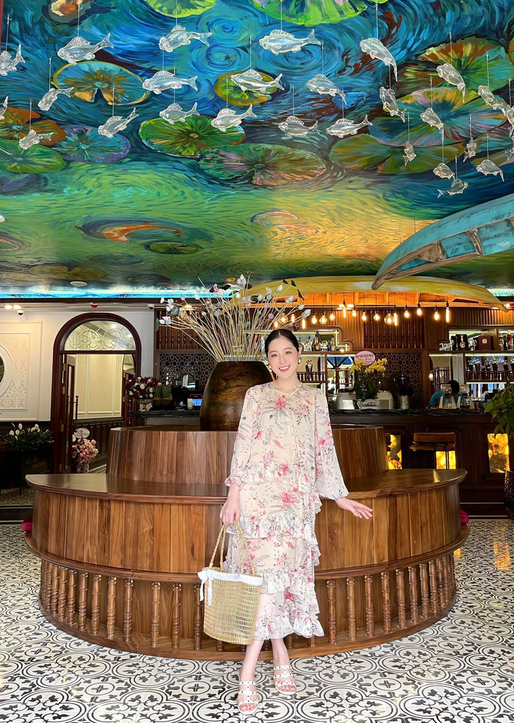 MC thời tiết từng gây sốt trong 'Người ấy là ai' giờ ra sao? - 19