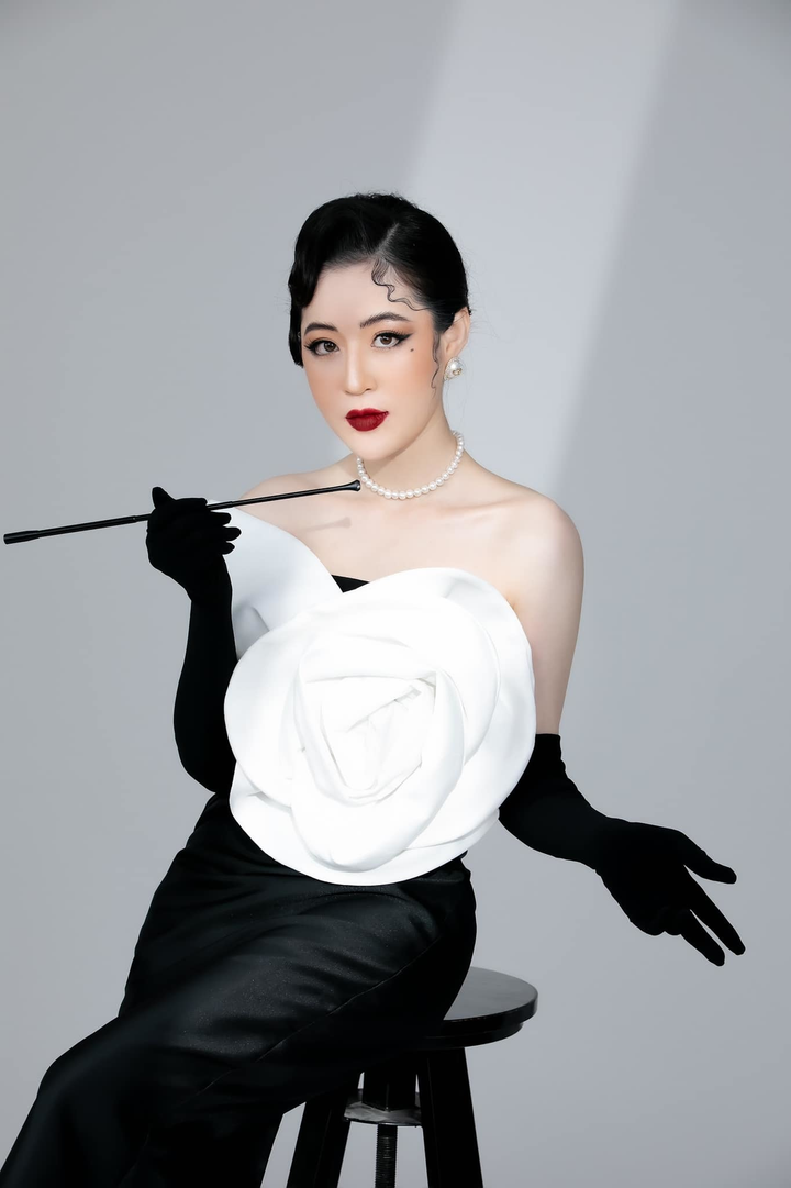 MC thời tiết từng gây sốt trong 'Người ấy là ai' giờ ra sao? - 9