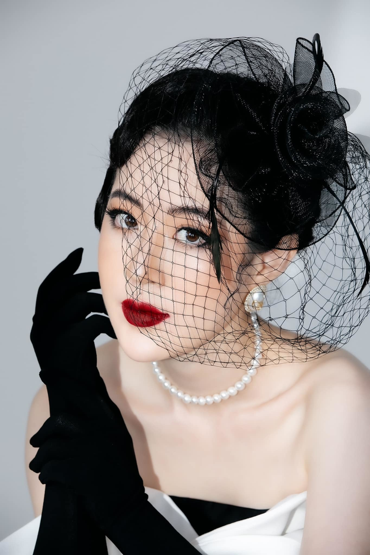 MC thời tiết từng gây sốt trong 'Người ấy là ai' giờ ra sao? - 12