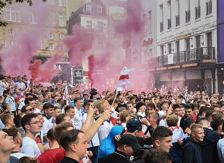 Trực tiếp bóng đá Italy 1-1 Anh chung kết EURO 2020: Bonucci gỡ hòa - 17