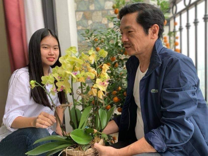 Con gái NSND Trung Anh 'Về nhà đi con' giành học bổng Mỹ - 1