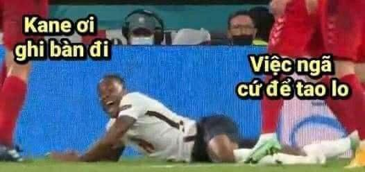Italy vô địch EURO, ‘điểm nhấn’ gây cười nhất trận chính là hai nhân vật này - 10