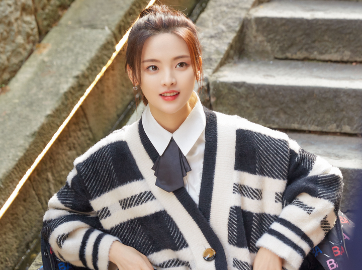 7 'thảm họa diễn xuất mới' trong hình hài xinh đẹp, đáng yêu - 3