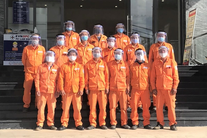 EVNSPC khuyến khích sử dụng dịch vụ trực tuyến trong thời gian giãn cách xã hội - 5