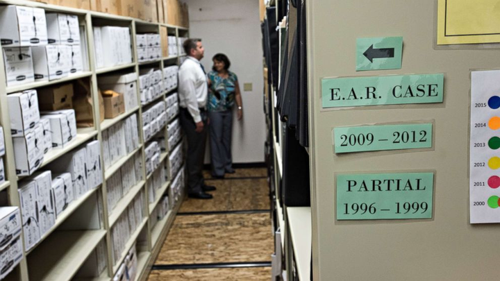 Cuộc điều tra ‘bất hợp pháp’, truy lùng kẻ giết người hàng loạt khét tiếng ở Mỹ - 4