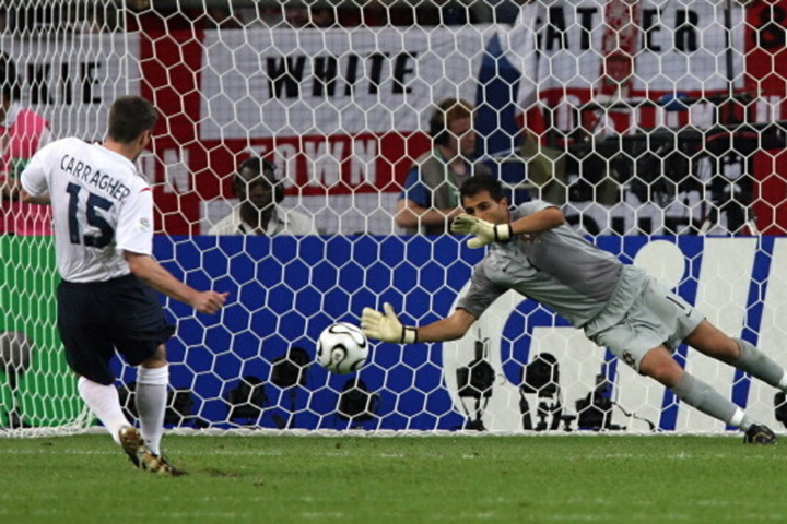 Jamie Carragher: Saka không phải tội đồ của tuyển Anh - 1