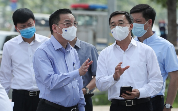 Chủ tịch Hà Nội: Ngăn chặn mầm bệnh xâm nhập nhưng không 'ngăn sông cấm chợ' - 2