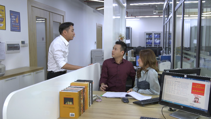 Cười té ghế với những pha bày trò và bẻ lái của Tuấn 'Chém' trong 'F5 bá đạo' - 6