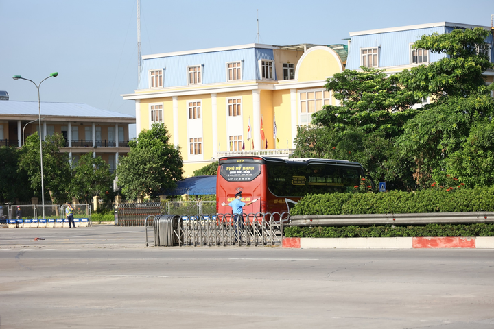 Hà Nội lập chốt kiểm soát, nhiều tài xế từ vùng dịch phải quay đầu - 6