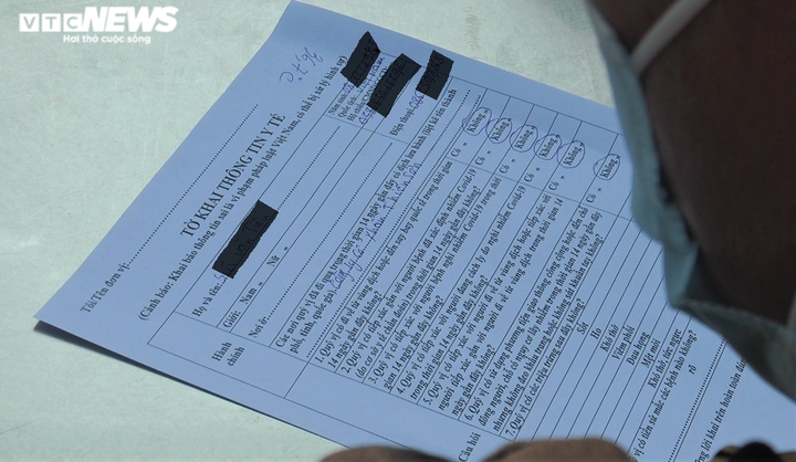 Ảnh: 22 chốt kiểm soát dịch tại các cửa ngõ Hà Nội trong ngày đầu hoạt động - 6