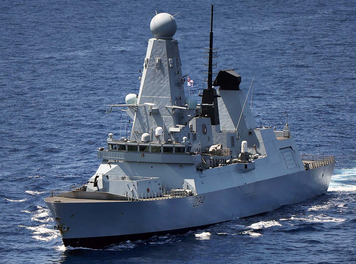 Tàu chiến Anh sắp triển khai tới Biển Đông phải quay đầu về nước vì hỏng nặng - 2