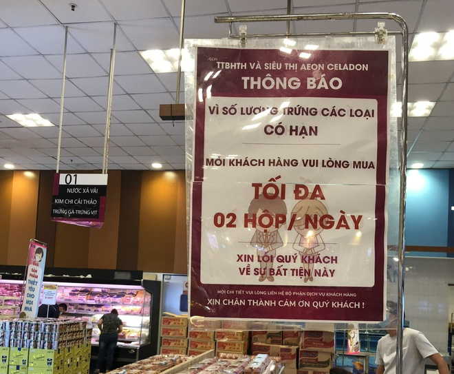 Siêu thị bác thông tin người đàn ông mua cả xe trứng - 2