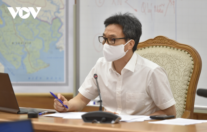 Phó Thủ tướng Vũ Đức Đam: TP.HCM cần phân tích ca mắc mới và xu hướng các ổ dịch - 1