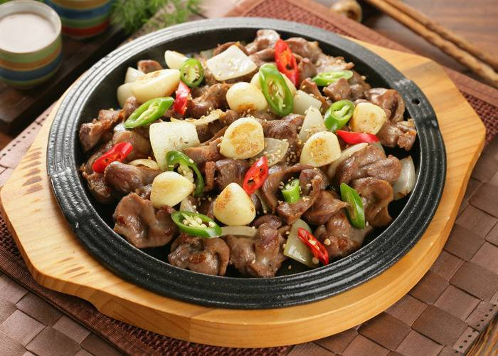 8 món ăn 'kinh dị' nhất của Hàn Quốc, nhiều người nghe xong phải khóc thét - 8