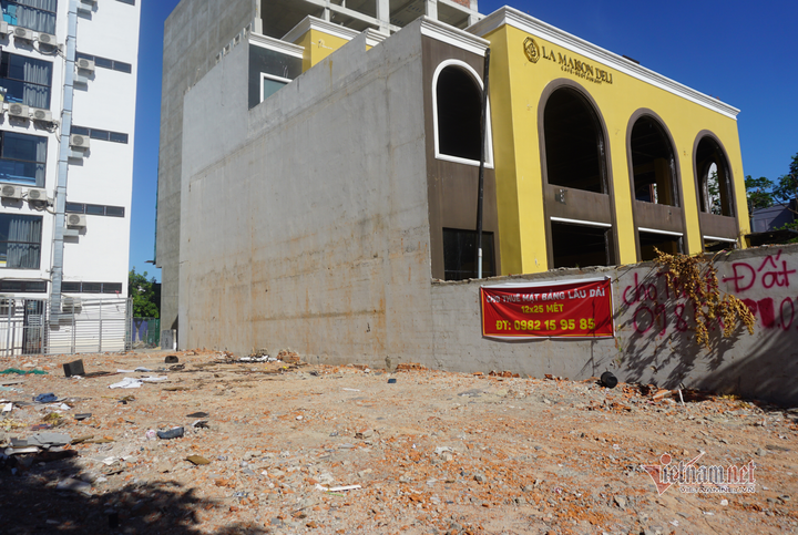 Trụ không nổi vì dịch, hàng loạt nhà hàng ở Đà Nẵng ồ ạt trả mặt bằng - 13