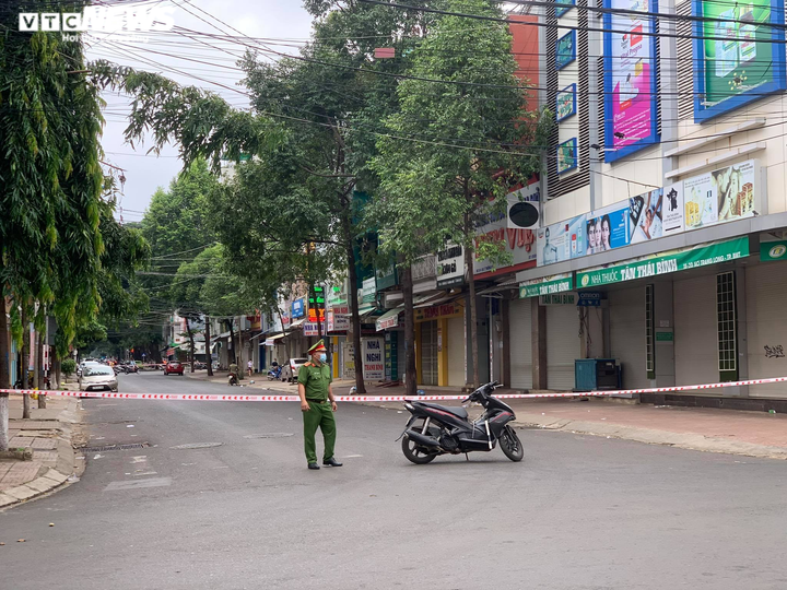 Giãn cách xã hội TP Buôn Ma Thuột theo Chỉ thị 15 - 1