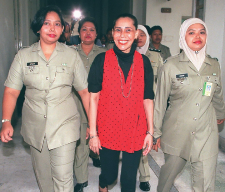 Ghê rợn nữ ca sĩ Malaysia hóa ‘phù thủy’ giết người và phiên tòa ám ảnh - 5