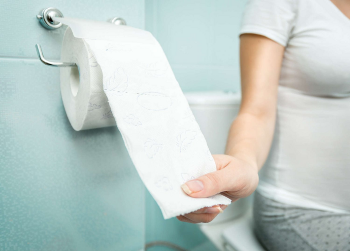 Tottri - Giải pháp giúp giảm đi ngoài ra máu cho người mắc bệnh trĩ - 1