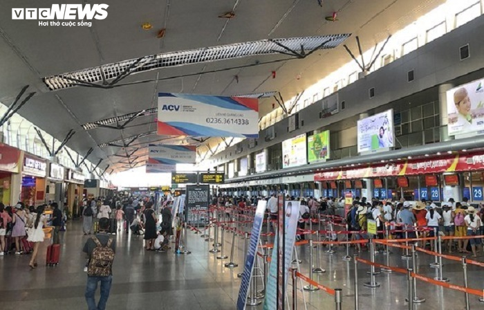 Quảng Nam: Phụ nữ có thai, người già, tàn tật ở TP.HCM được về quê bằng máy bay - 1