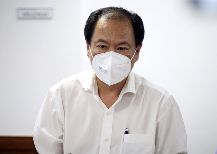 Phó Giám đốc Sở Y tế TP.HCM: Thành phố đủ máy thở, thiết bị điều trị COVID-19 - 1