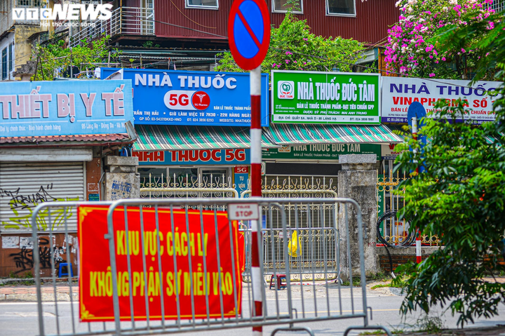 Hà Nội phong tỏa chợ thuốc trên phố Láng Hạ và các hộ dân liên quan ca COVID-19 - 4