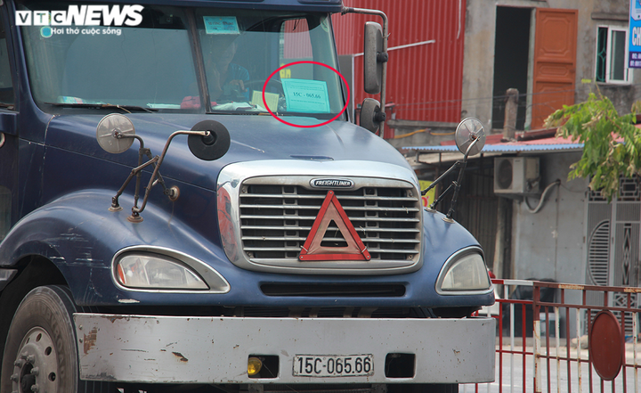 Ảnh: Quốc lộ 5 thoát cảnh ùn tắc xe qua chốt kiểm soát COVID-19 vào Hải Phòng - 5