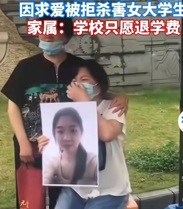 Nữ sinh bị thầy giáo sát hại dã man, cha mẹ phẫn uất đòi công bằng cho con gái - 4