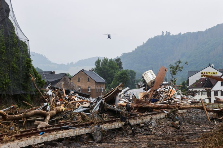 Tại sao lũ lụt ở châu Âu nghiêm trọng? - 2