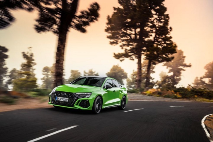 Audi RS3 2022 ra mắt với hiệu suất đáng gờm - 1